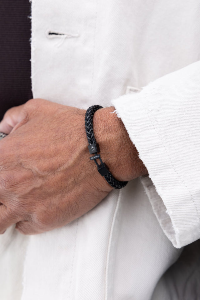 Catena Foxtail Black / Black