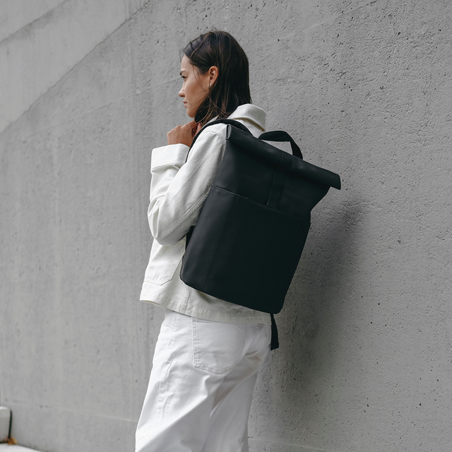 Hajo_Lotus Black