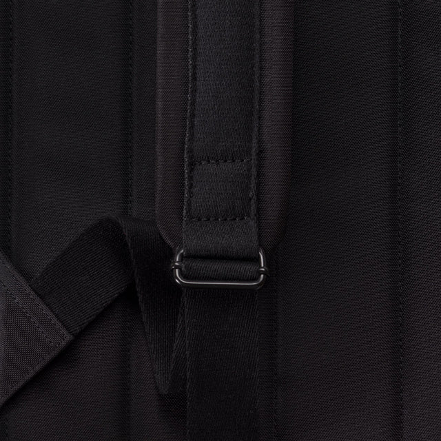 Hajo_Large_Lotus_Infinity Black