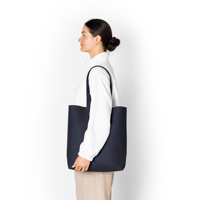 Noah Lotus Infinity Dark Navy
