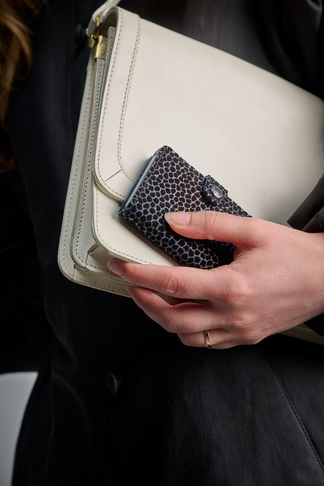 Miniwallet_Giraffina Blue