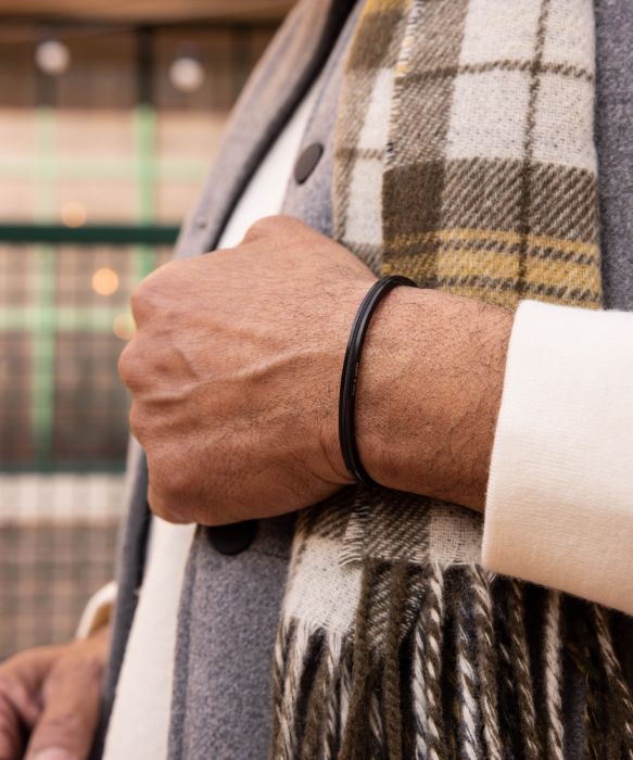 Navarch 4mm Black / Black