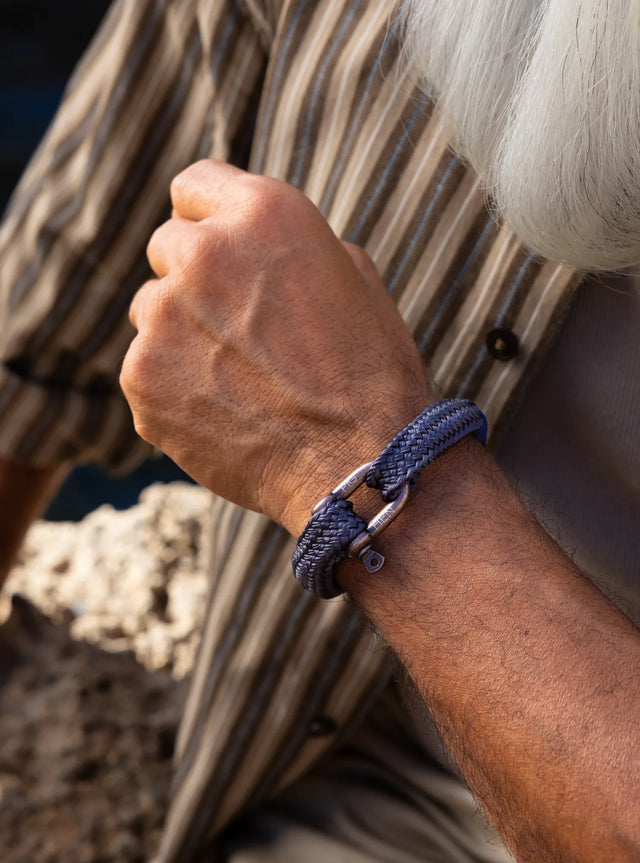 Gorgeous George Slate Gray / Bronze