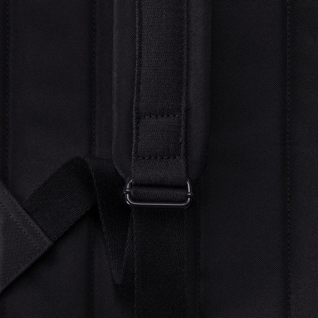 Niklas_Lotus Black