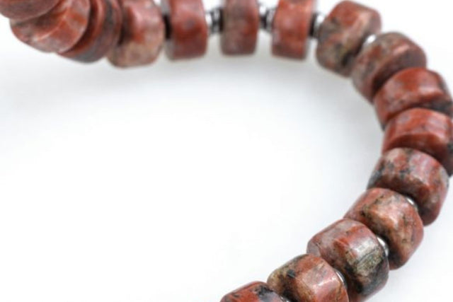 Brontide 6mm Red Sesame Stone / Silver